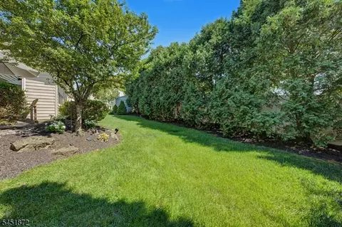 Exterior - 3 Rose Ct, Dover, NJ 07801 photo 3 of 7