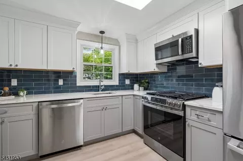 Kitchen - 72 Rose Ave, Springfield, NJ 07081 photo 1 of 3