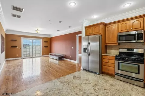 411-419 Chestnut St #3B, Newark City, NJ 07105