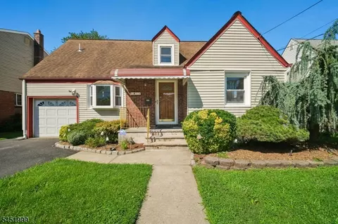 9-14 6th St, Fair Lawn, NJ 07410