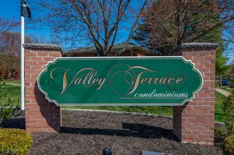 Other - 1136 Valley Rd #1A, Wayne, NJ 07470 photo 2 of 9