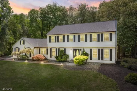 3 Kilmer Dr, Hillsborough, NJ 08844