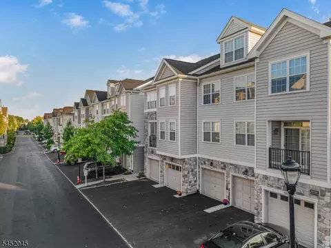 114 George Russell Way, Clifton, NJ 07013