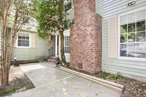 Exterior - 14 Birdseye Cir, Wayne, NJ 07470 photo 2 of 10