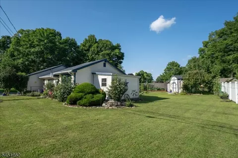 45 Kennedy Ave, Ogdensburg, NJ 07439
