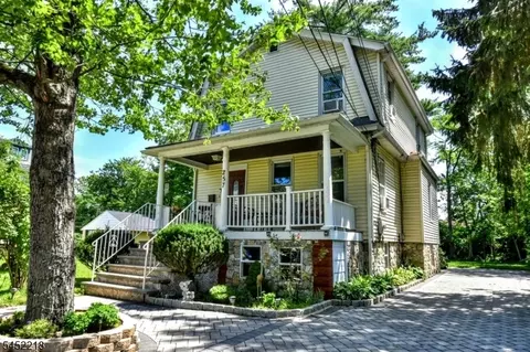 257 Epps Ave, Englewood, NJ 07631