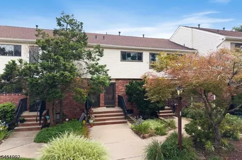 673 Dover Court 1c, Hillsborough, NJ 08844