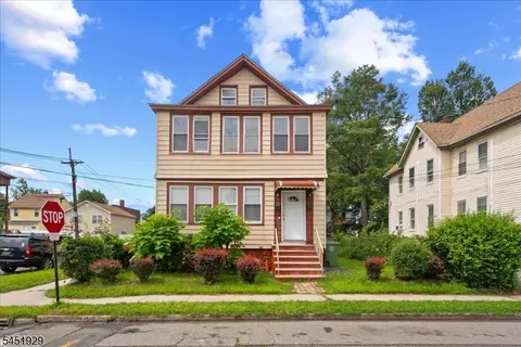 1036 Morris St, Roselle, NJ 07203