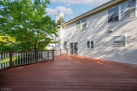 Exterior - 5 Pegasus Pl, Hackettstown, NJ 07840 photo 4 of 9