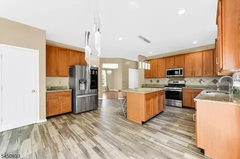 Other - 5 Pegasus Pl, Hackettstown, NJ 07840 photo 1 of 6