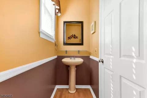 Entry Way - 5 Pegasus Pl, Hackettstown, NJ 07840 photo 3 of 3