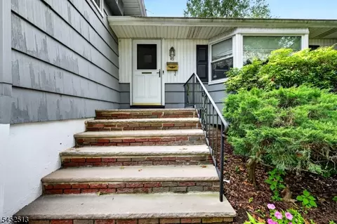 49 Blake Ave, Cranford, NJ 07016