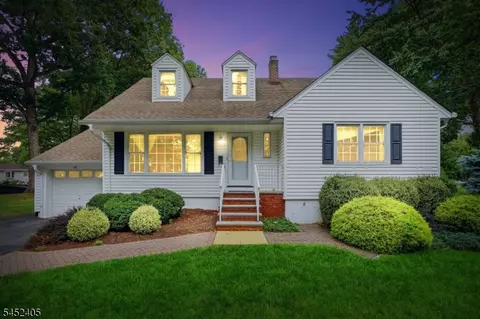 111 Primrose Dr, New Providence, NJ 07974
