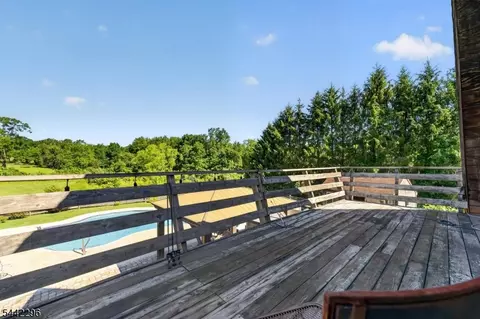 Exterior - 339 Hackett Rd, Hampton, NJ 08827 photo 8 of 9