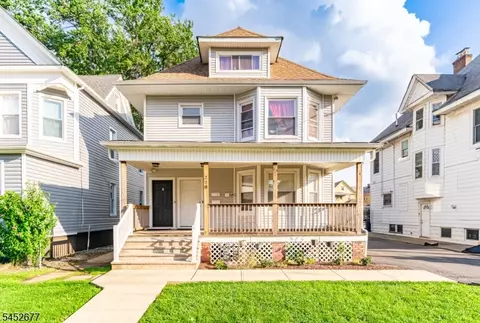 220 Murray St, Elizabeth, NJ 07202