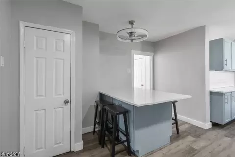 Entry Way - 930 W 5th St, Plainfield, NJ 07063 photo 3 of 7