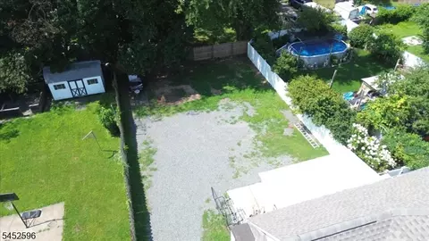 View/Area - 930 W 5th St, Plainfield, NJ 07063 photo 1 of 2