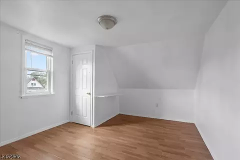 Bedroom - 930 W 5th St, Plainfield, NJ 07063 photo 4 of 4