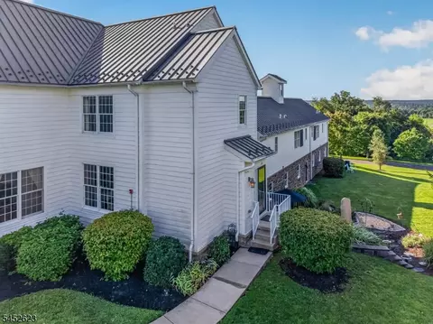 Exterior - 126 Albert Dr, Clinton, NJ 08809 photo 1 of 6