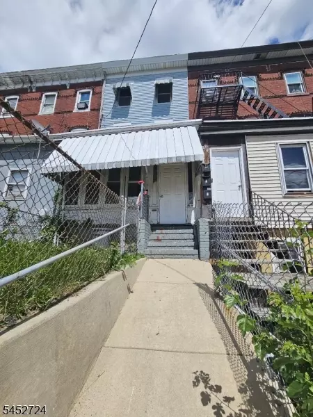 302 Pennington Ave, Trenton, NJ 08618