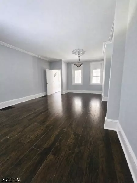 302 Pennington Ave, Trenton, NJ 08618