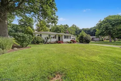 Exterior - 21 Struble Ln, Rockaway Twp, NJ 07866 photo 6 of 18