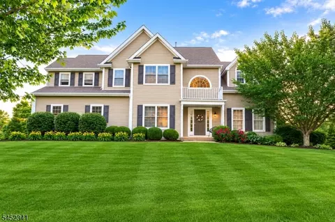 4 Augusta Ct, Fredon Twp, NJ 07860