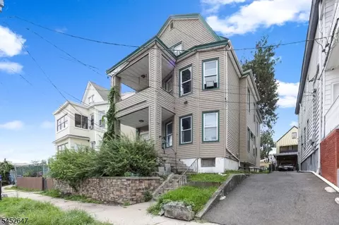 224 Lawrence St, Paterson, NJ 07501