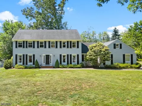 19 Kilmer Dr, Hillsborough, NJ 08844