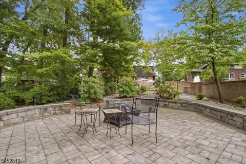Exterior - 203 Harwood Pl, Paramus, NJ 07652 photo 7 of 9