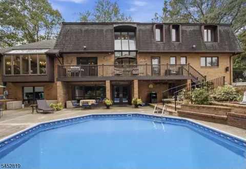 Other - 203 Harwood Pl, Paramus, NJ 07652 photo 4 of 5