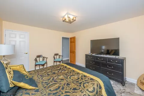 Bedroom - 1247 Valley Rd # A, Wayne, NJ 07470 photo 2 of 2