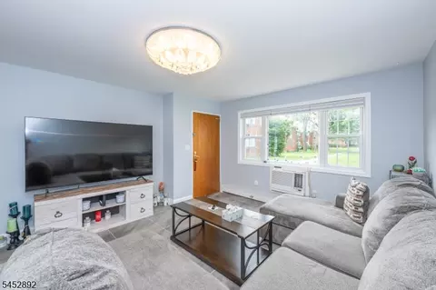Living - 1247 Valley Rd # A, Wayne, NJ 07470 photo 1 of 1