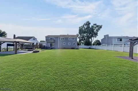 647 Cook Ave, Middlesex, NJ 08846 photo 27