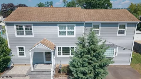 647 Cook Ave, Middlesex, NJ 08846 photo 3