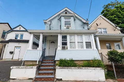 90 Manchester Ave, Paterson, NJ 07502