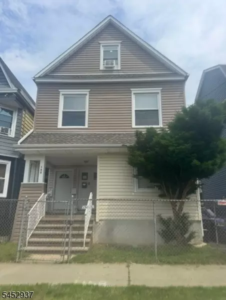 156 Lincoln Ave 158, Newark, NJ 07104