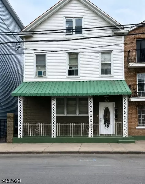 224 12th Ave, Newark, NJ 07107