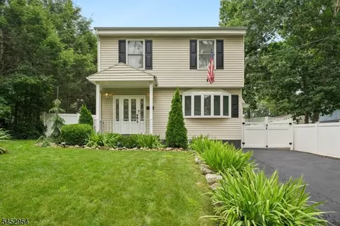 91 Redwood Ave, Wayne, NJ 07470