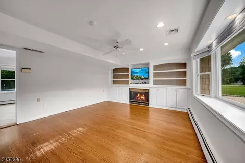 Living - 20 Normandy Rd, Pine Brook, NJ 07058 photo 4 of 9