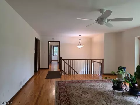 Entry Way - 154 Hillside Ave, Bridgewater, NJ 08807 photo 1 of 4