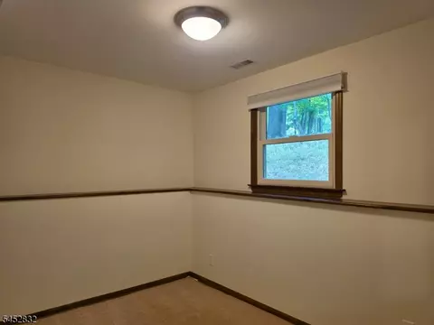 Bedroom - 154 Hillside Ave, Bridgewater, NJ 08807 photo 1 of 6