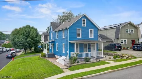 106 Allen St, Netcong, NJ 07857