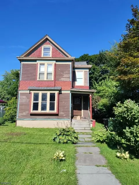 20 Grand Ave, Washington, NJ 07882