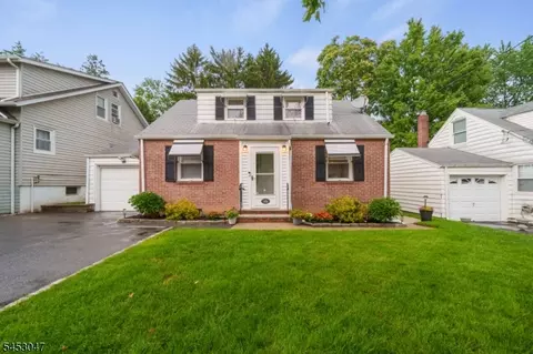 102 Sherwood St, Clifton, NJ 07013