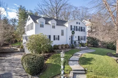 55 Pomeroy Rd, Madison, NJ 07940