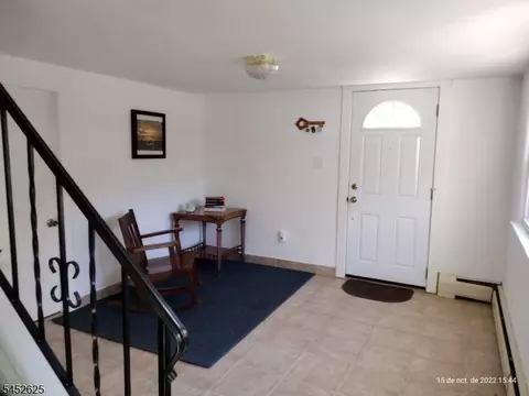 38 Wawayanda Rd, Highland Lakes, NJ 07422
