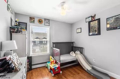 Bedroom - 422 E Front St # E, Plainfield, NJ 07060 photo 5 of 6
