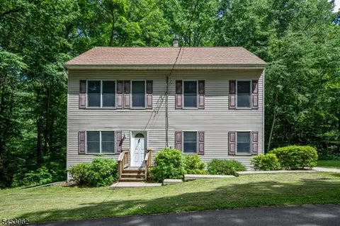 60 Waterloo Rd, Budd Lake, NJ 07828