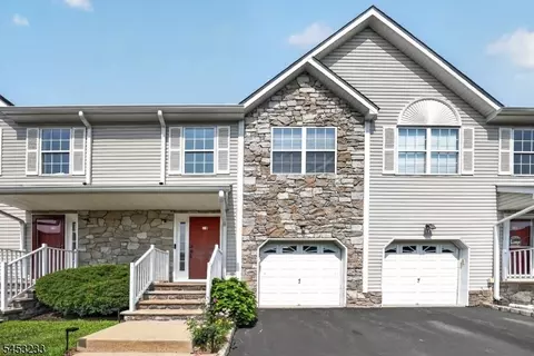 19 Mindy Dr, Somerset, NJ 08873